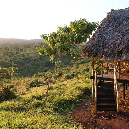 Crater Forest Tented Lodge Karatu Eksteriør billede